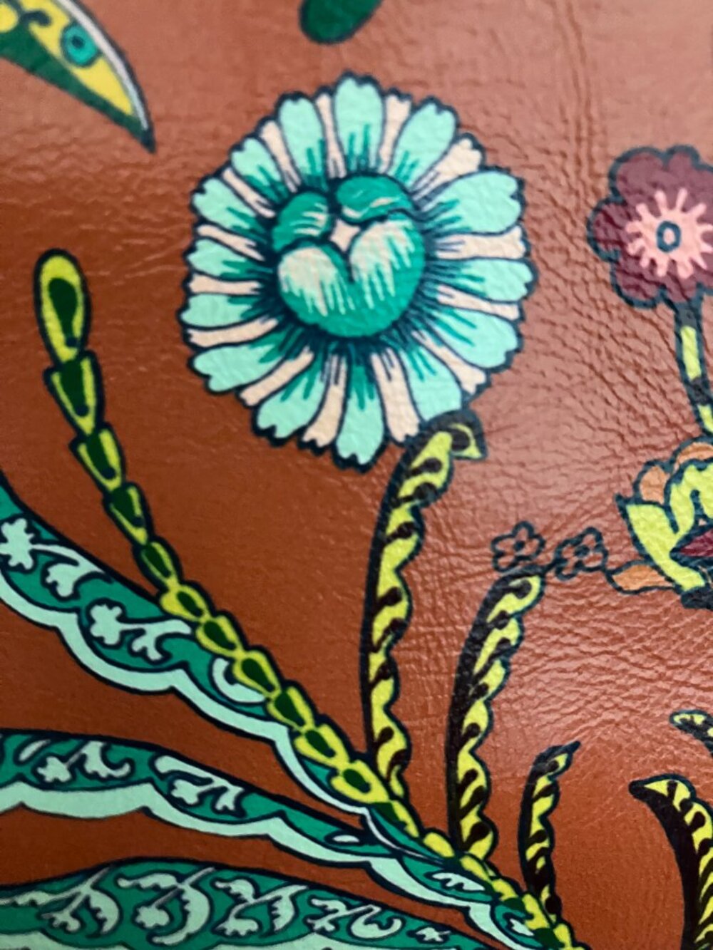 Patricia Nash Floral Crossbody Bag with Optional Crossbody Chain - Picture 5 of 13